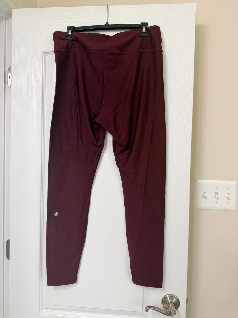 Lululemon Thermal High-Rise Running Tight 25" in Burgundy Bay